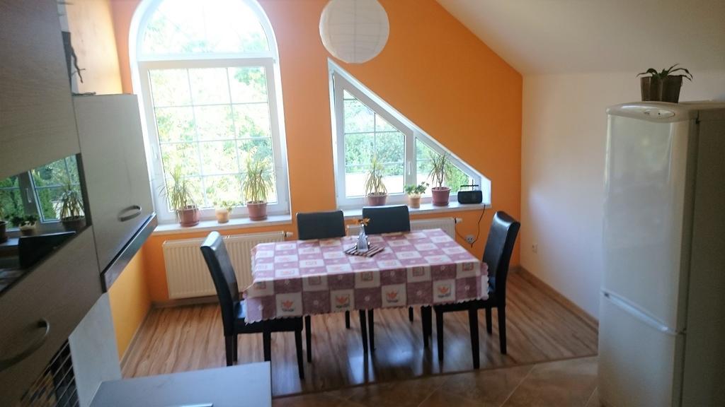 Nocleh Na Jihu Apartman Veselí nad Moravou Kültér fotó
